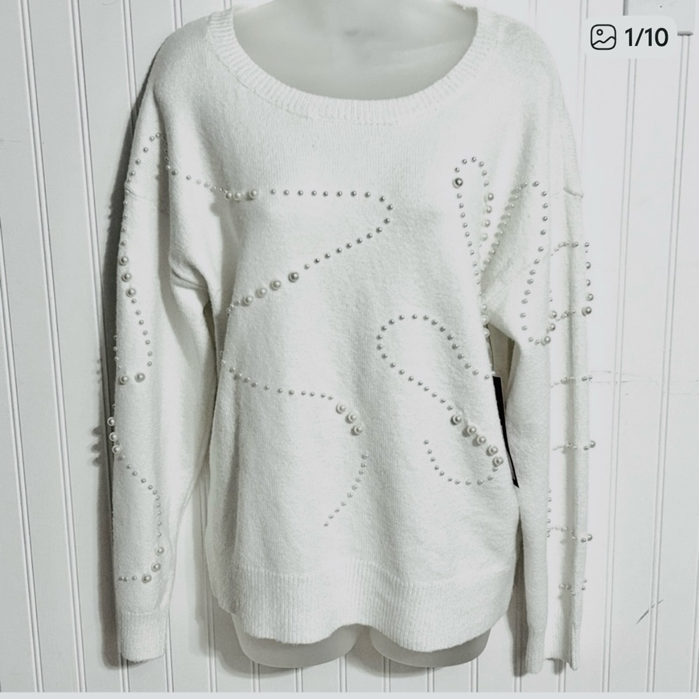 Love Scarlett Ivory Crew Neck Sweater W/Decorative Pearl Swirls Women’s Size L